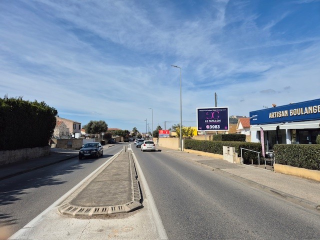 Panneau 8m² face droite 2459 Av Pierre Auguste Renoir - La Seyne sur Mer