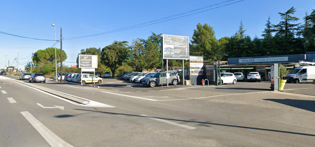 Panneau 8m² - Centre Cial LE GRAND CEDRE Route de Nice- Saint Maximin